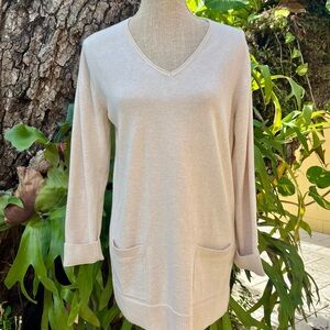 Jeanne Pierre Long Cream Sweater with Pockets